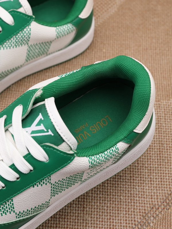 ルイヴィトン靴着用イメージ